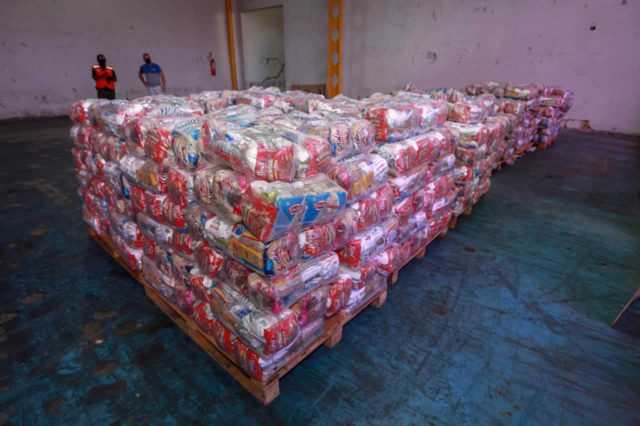 A edição 2021 da campanha Cesta Solidária Paraná, encerrada na terça-feira (06), conseguiu arrecadar mais de 200 toneladas de alimentos. Foto Gilson abreu/AEN