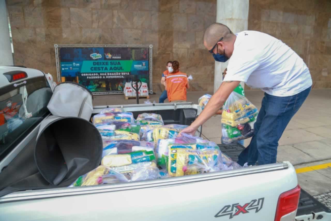 A edição 2021 da campanha Cesta Solidária Paraná, encerrada na terça-feira (06), conseguiu arrecadar mais de 200 toneladas de alimentos. Foto Gilson abreu/AEN