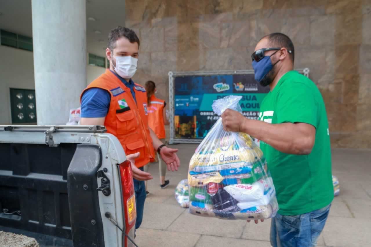 A edição 2021 da campanha Cesta Solidária Paraná, encerrada na terça-feira (06), conseguiu arrecadar mais de 200 toneladas de alimentos. Foto Gilson abreu/AEN