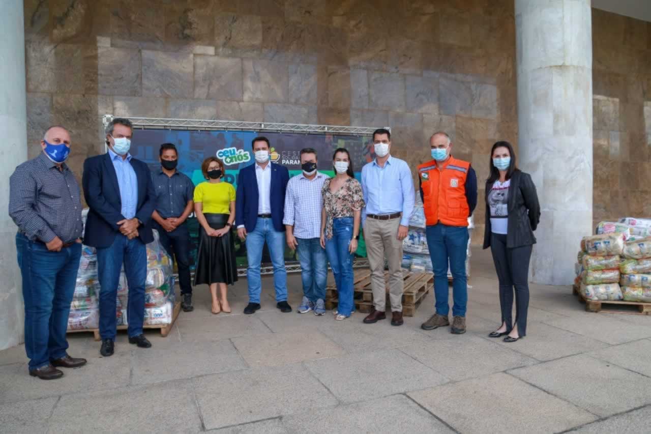 A edição 2021 da campanha Cesta Solidária Paraná, encerrada na terça-feira (06), conseguiu arrecadar mais de 200 toneladas de alimentos. Foto Gilson abreu/AEN