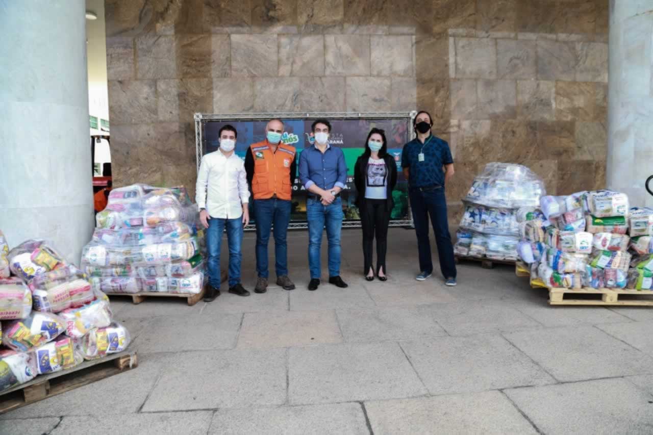A edição 2021 da campanha Cesta Solidária Paraná, encerrada na terça-feira (06), conseguiu arrecadar mais de 200 toneladas de alimentos. Foto Gilson abreu/AEN