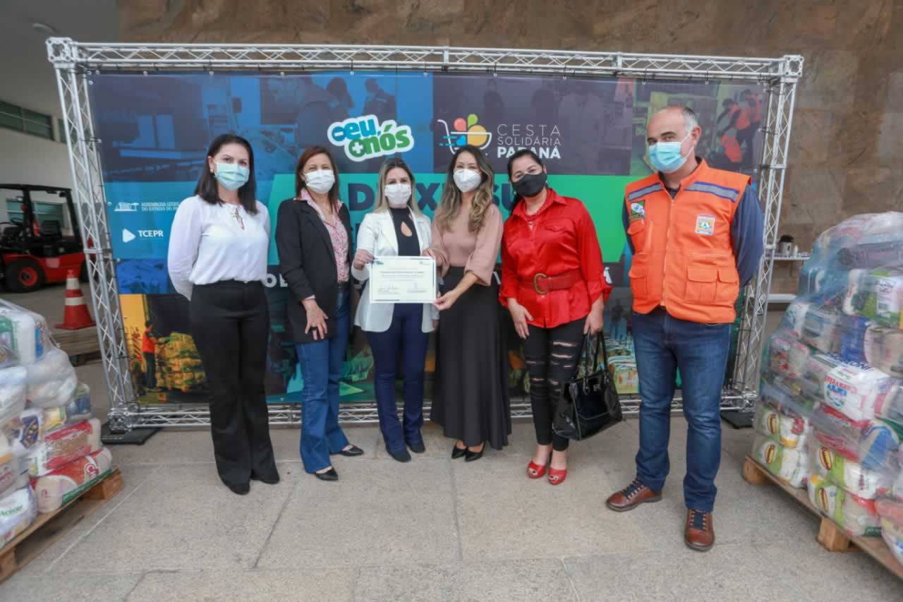 A edição 2021 da campanha Cesta Solidária Paraná, encerrada na terça-feira (06), conseguiu arrecadar mais de 200 toneladas de alimentos. Foto Gilson abreu/AEN