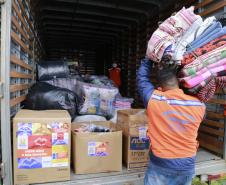Ponto de arrecadação de cobertores e roupas. Foto: Valdelino Pontes