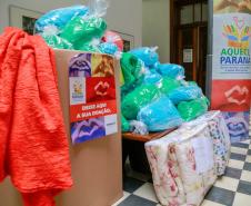 Ponto de arrecadação de cobertores e roupas. Foto: Valdelino Pontes