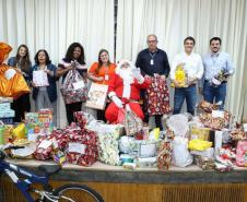 Campanha de Natal do Estado atende 5,3 mil crianças e idosos com ações de voluntariado. Foto: Ari Dias/AEN