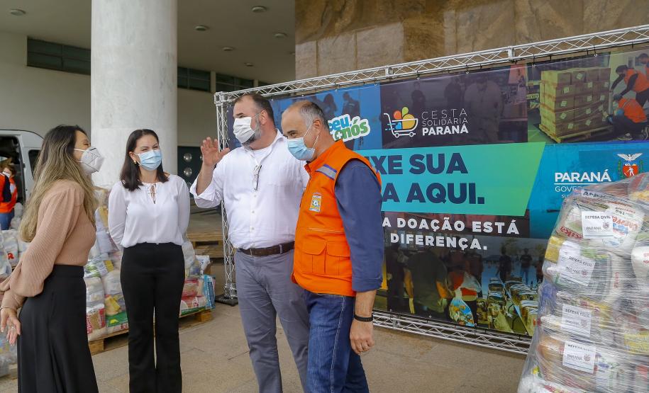 A edição 2021 da campanha Cesta Solidária Paraná, encerrada na terça-feira (06), conseguiu arrecadar mais de 200 toneladas de alimentos. Foto Gilson abreu/AEN