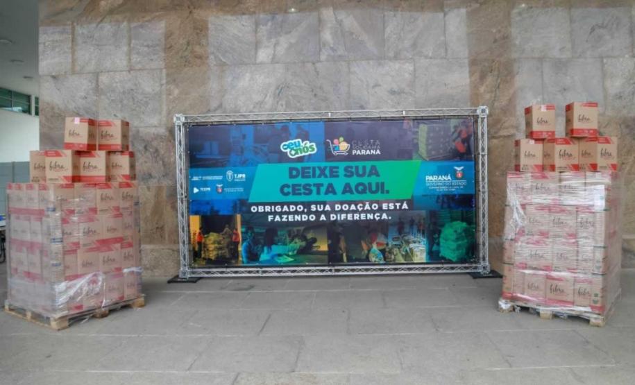 A edição 2021 da campanha Cesta Solidária Paraná, encerrada na terça-feira (06), conseguiu arrecadar mais de 200 toneladas de alimentos. Foto Gilson abreu/AEN