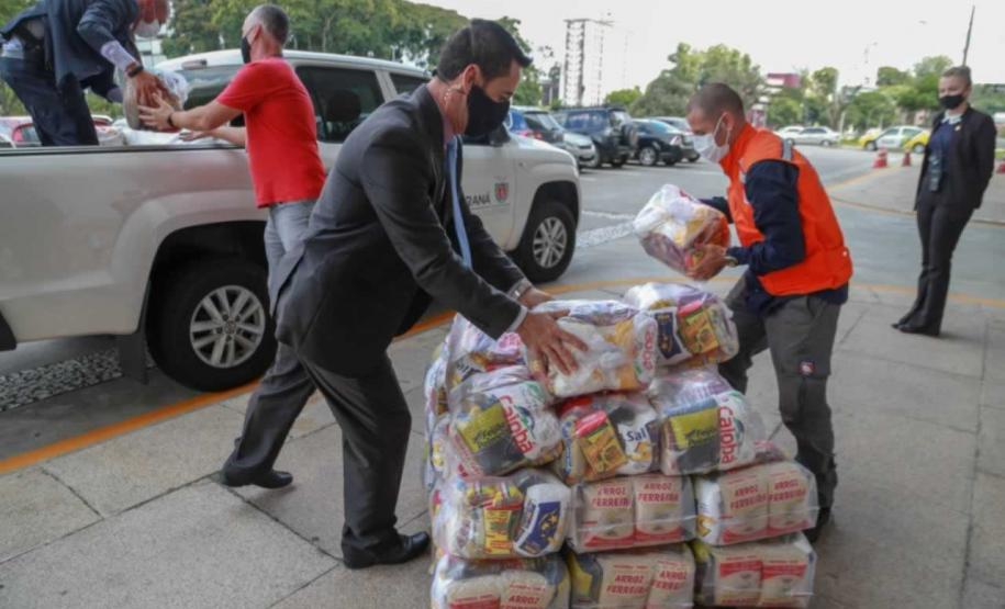A edição 2021 da campanha Cesta Solidária Paraná, encerrada na terça-feira (06), conseguiu arrecadar mais de 200 toneladas de alimentos. Foto Gilson abreu/AEN