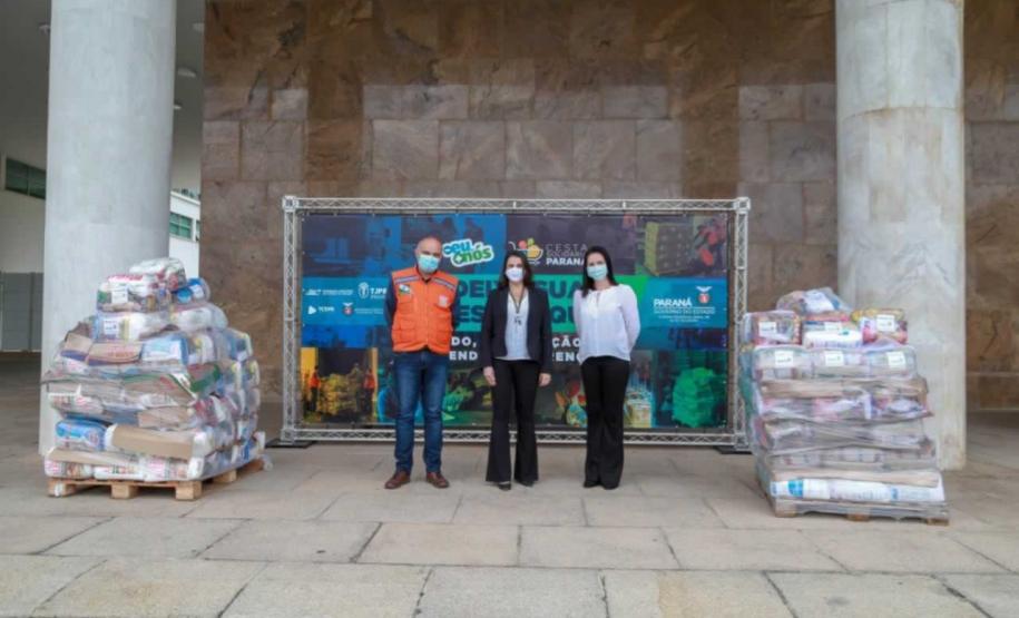 A edição 2021 da campanha Cesta Solidária Paraná, encerrada na terça-feira (06), conseguiu arrecadar mais de 200 toneladas de alimentos. Foto Gilson abreu/AEN