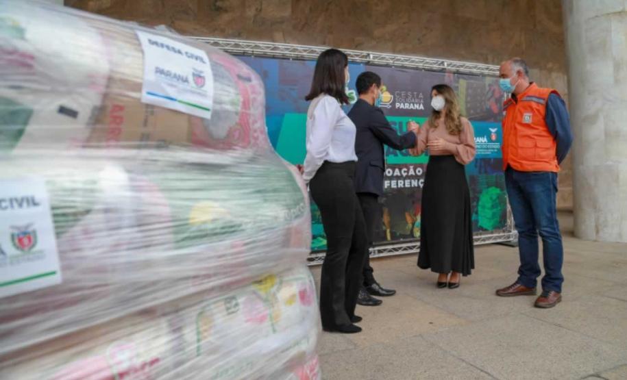 A edição 2021 da campanha Cesta Solidária Paraná, encerrada na terça-feira (06), conseguiu arrecadar mais de 200 toneladas de alimentos. Foto Gilson abreu/AEN