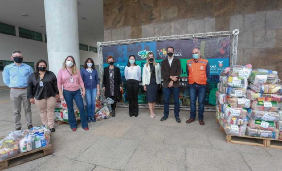 A edição 2021 da campanha Cesta Solidária Paraná, encerrada na terça-feira (06), conseguiu arrecadar mais de 200 toneladas de alimentos. Foto Gilson abreu/AEN