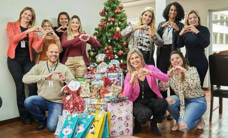 Campanha de Natal do Estado atende 5,3 mil crianças e idosos com ações de voluntariado. Foto: Ari Dias/AEN